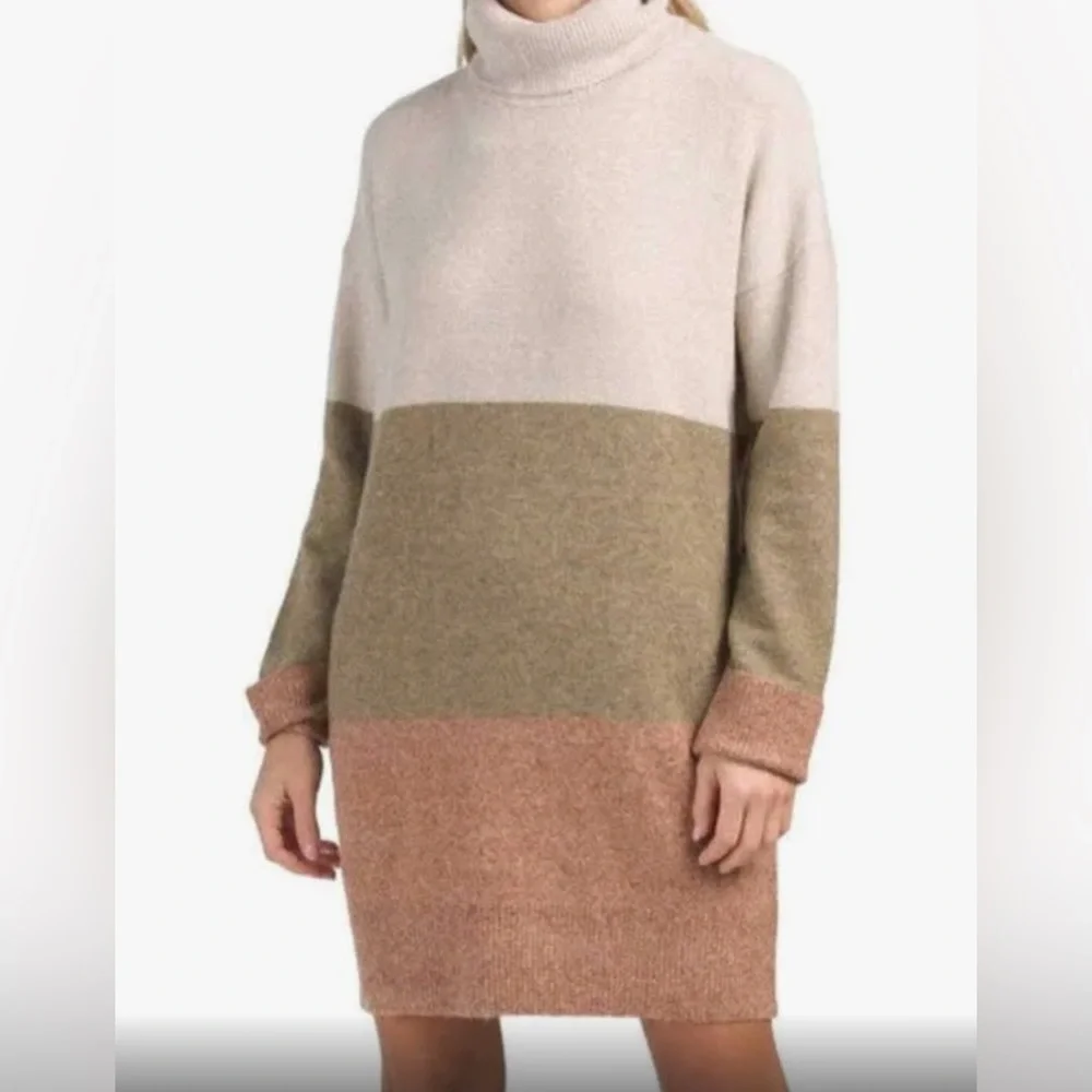 Rachel Rachel Roy Color Block Sweater - Picture 1 of 5